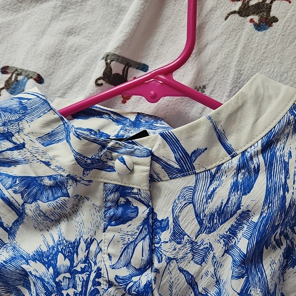 T Tahari Blue and White Floral Midi Dress - Picture 8 of 8